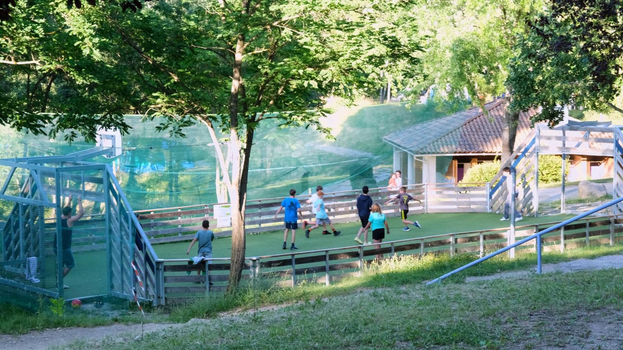 Camping Le Couriou Recoubeau-Jansac Exterior photo